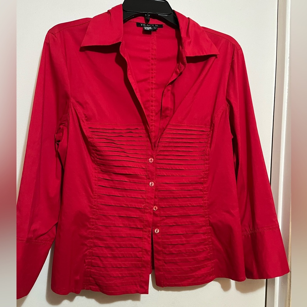 Tracy M Vibrant Red Button Down Shirt